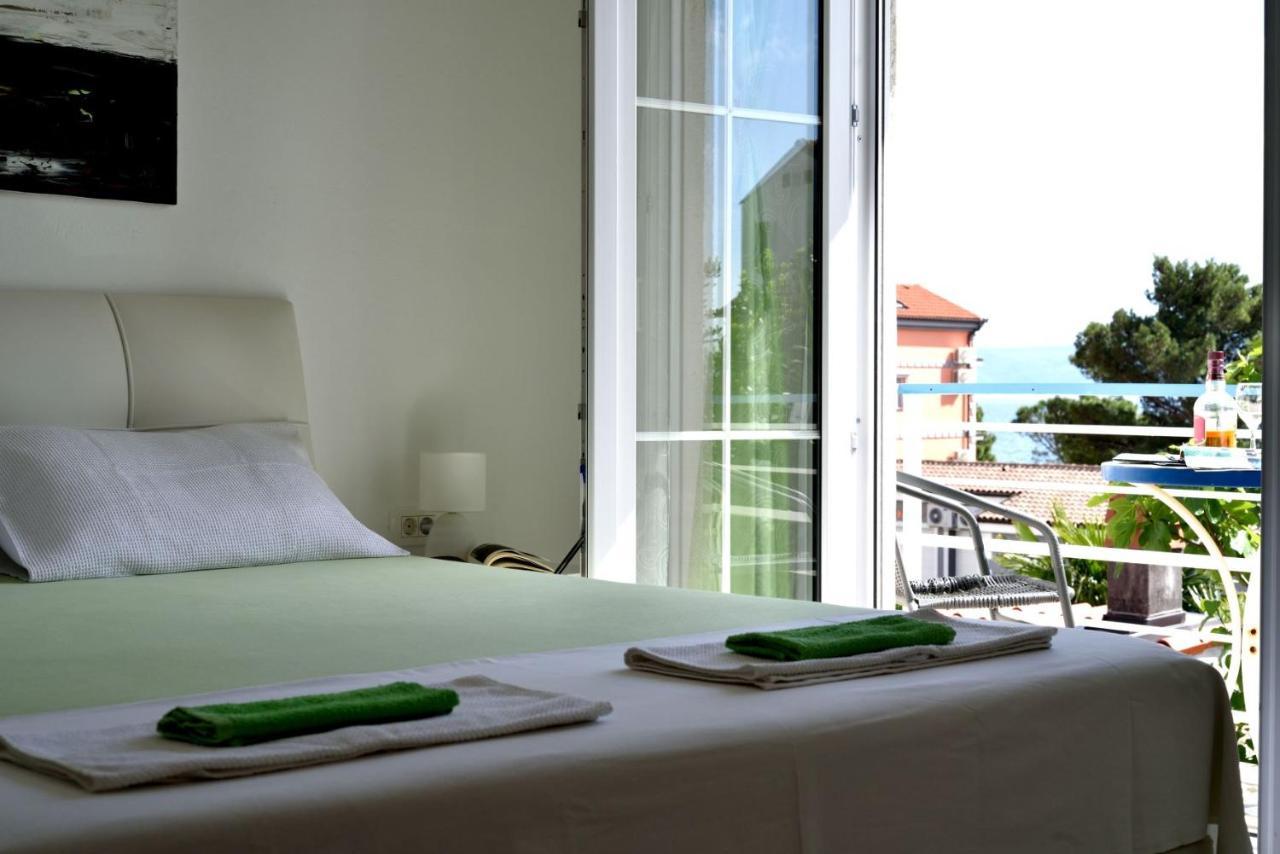 Apartment Crikvenica Car Eksteriør billede
